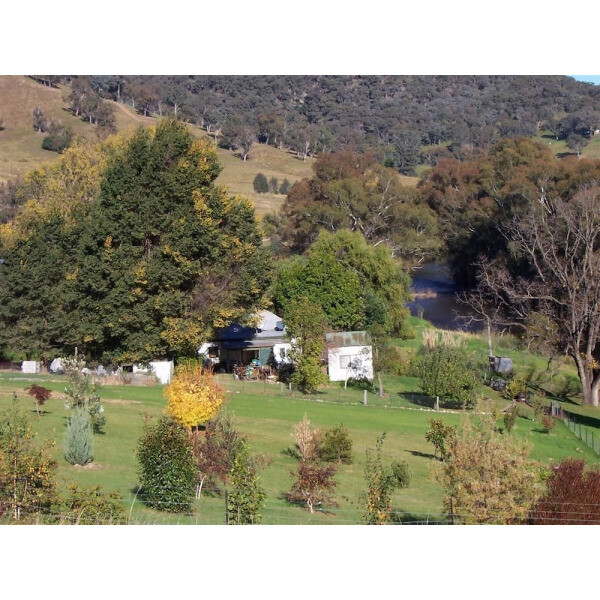 | Little River | 엘름 코티지