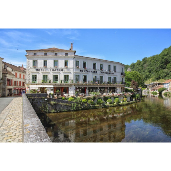 | Brantome en Perigord | 호텔 레스토랑 샤르보넬