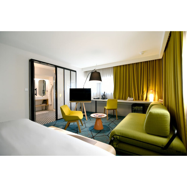 | Nantes | 머큐어 낭트 상트르 가르