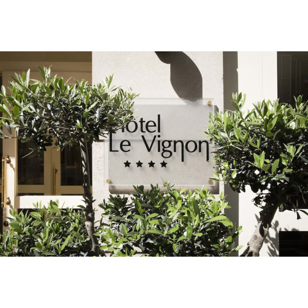 | Paris | 호텔 르 비뇽