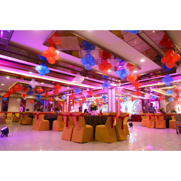 | Agra | 호텔 비자이 빌라