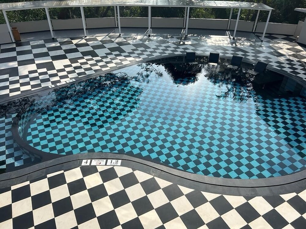 | Udupi | 포춘 밸리 뷰 마니팔