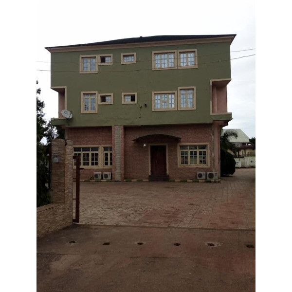 | Jos | 이글 밸리 로열 호텔