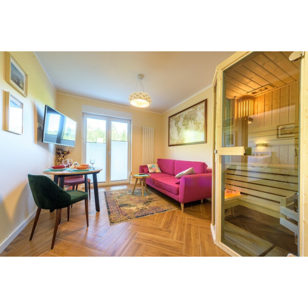 | Swieradow-Zdroj | 포드루주니치 스 사우농  아파르타멘티 5d