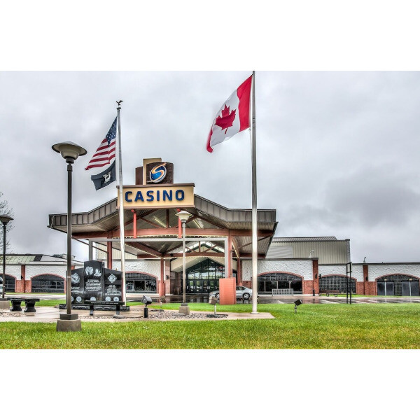 | Mahnomen | 슈팅 스타 카지노  호텔