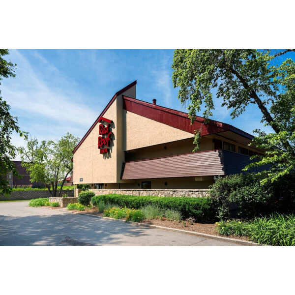 | Rockford | 레드 루프 인 록포드 이스트  카지노 디스트릭트