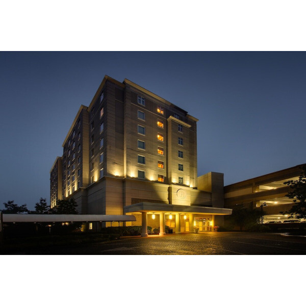 | Bangor | 할리우드 카지노 뱅거