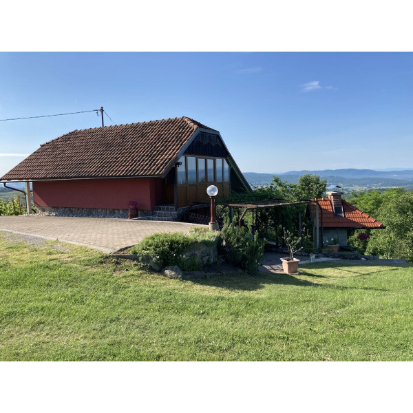 | Metlika | 비야드 코티지 슬랭크