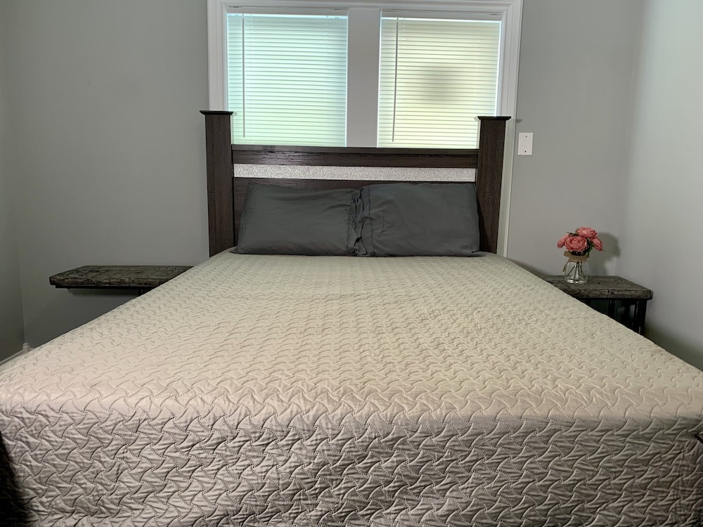 | Niagara Falls | 호수폭포 빌라 6BR 무료 주차 폭포 및 카지노에서 몇 분 거리