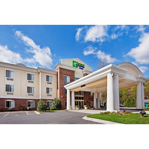 | Cherokee | 홀리데이 인 익스프레스 호텔  스위트 체로키 / 카지노 IHG 호텔