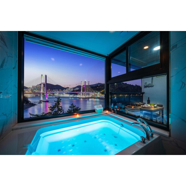 | 여수시 | 여수 썬힐스파펜션