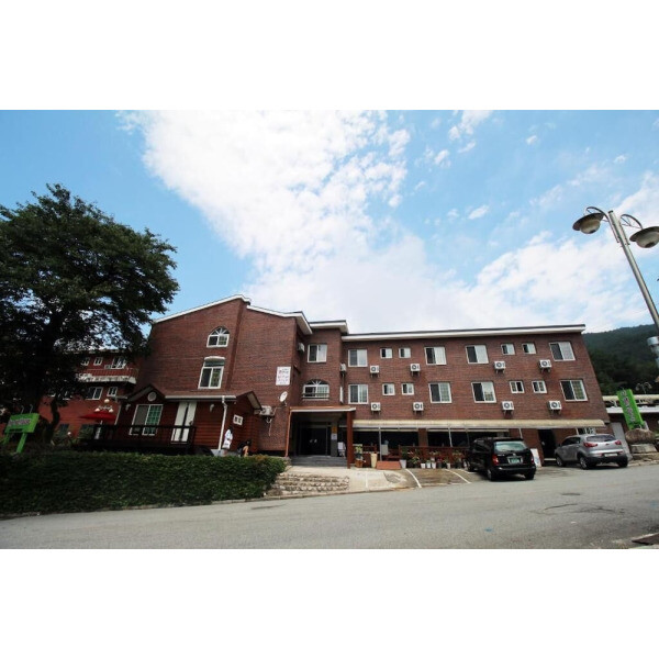 | 속초시 | 더레드하우스