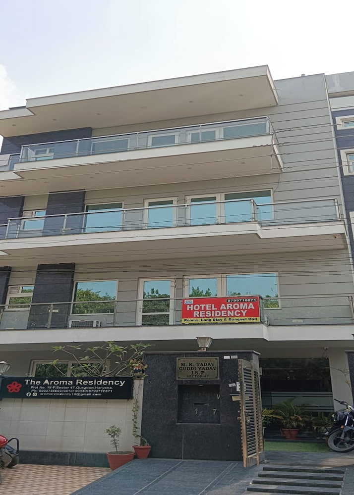 | Gurugram | 더 아로마 레지던시 더 메단타 더 메디시티 구르가온 근처