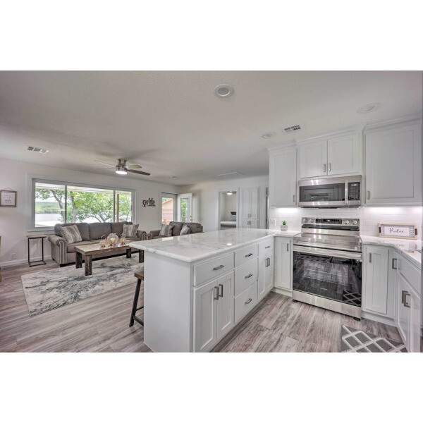 | Eucha | Charming Grand Lake House w/ Dock   Fire Pit