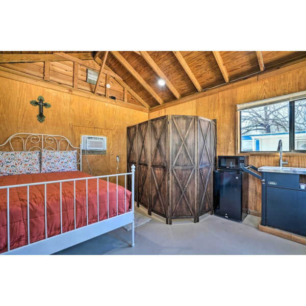 | New Braunfels | 레이크 던랩에서 파이어 피트가 있는 워터프론트 스튜디오