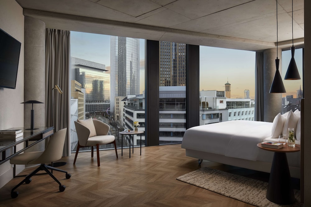 | Frankfurt | NH Collection 프랑크푸르트 스핀 타워