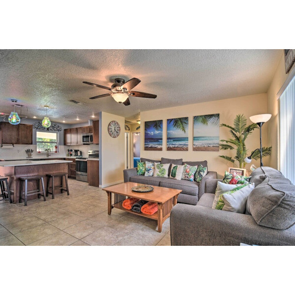 | Seminole | Pet-friendly Retreat w/ Pool ~ 6 Mi to Beaches