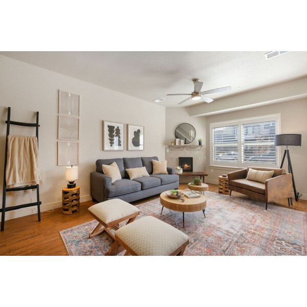 | Fort Collins | 어반 오아시스 근처 맥주 공장  오래된 마을  무료 자전거