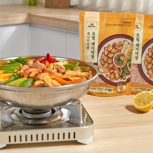 코리아F&C 참나무직화초벌 삼삼돼지막창 500g 3팩+ 소스 100g 3팩