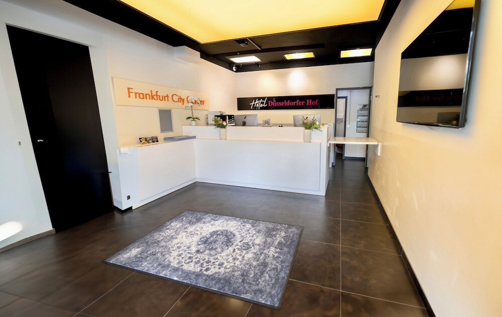 | Frankfurt | Hotel Dusseldorfer Hof