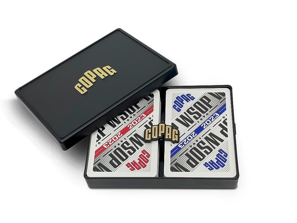 Copag 2023 WSOP 월드 시리즈 포커 100% 플라스틱 플레잉 카드 브릿지 사이즈 (좁음) 레귤러 인덱스 레드