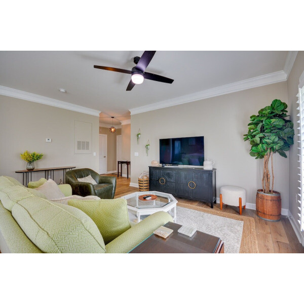 | Greensboro | 그린즈보로 콘도 렌탈 병원  트레일 근처