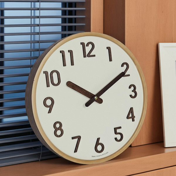 [메리트산업][오늘출발]핫클락 나무 우드 클래식 대형 인테리어 집들이 선물 학교 무소음 벽 시계 국내생산 무료배송