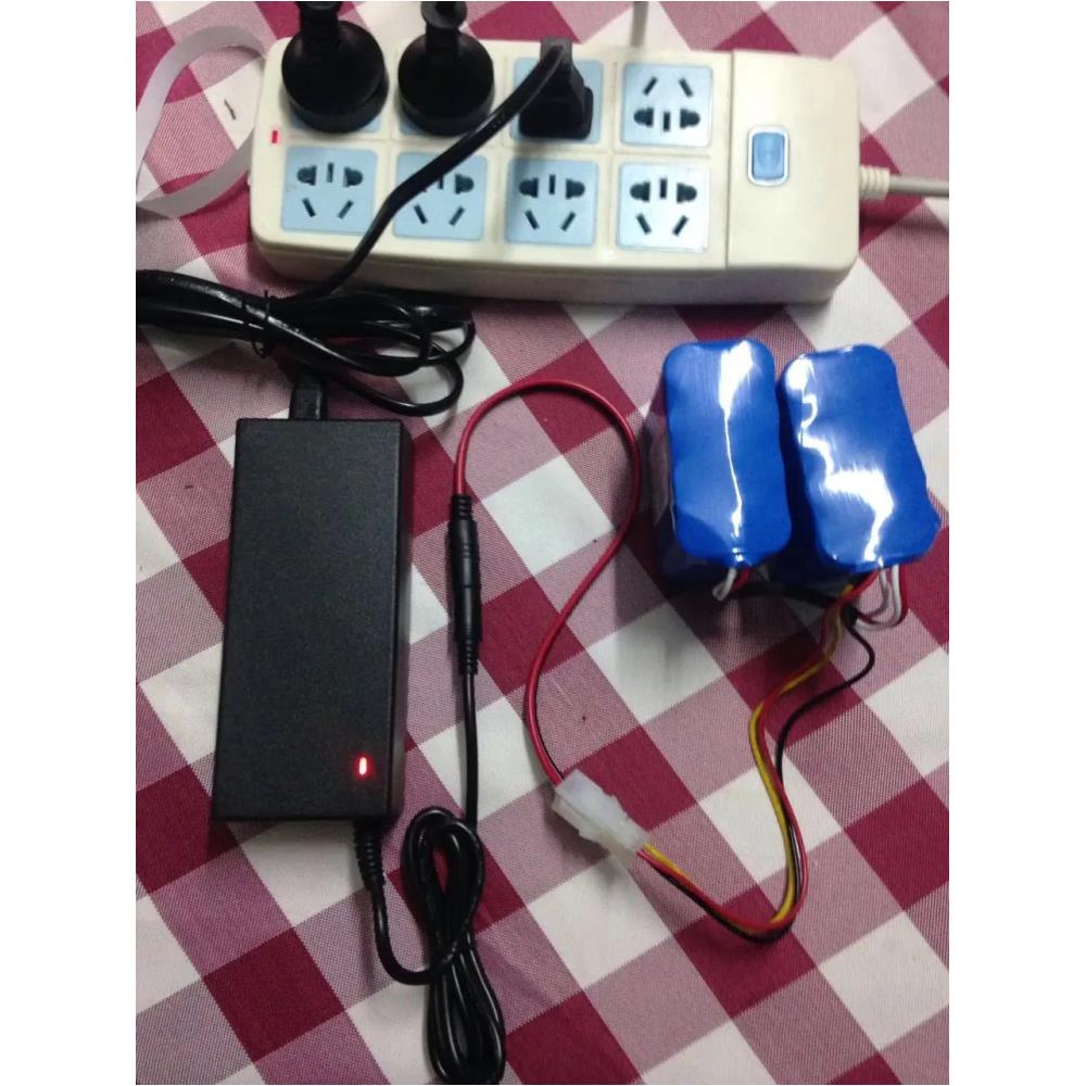 Yujin 로봇 코부키 터틀봇 2 배터리용 맞춤형 특수 충전기 2200mah 4400mah 10400mah