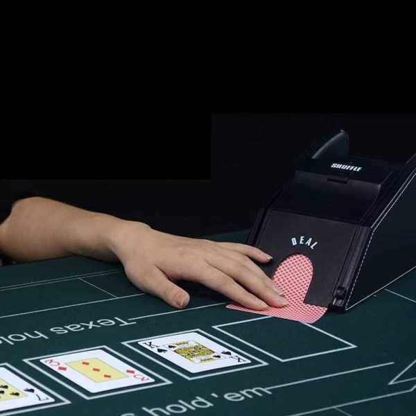 자동 셔플머신 홀덤 바카라 포커 카드분배 딜러