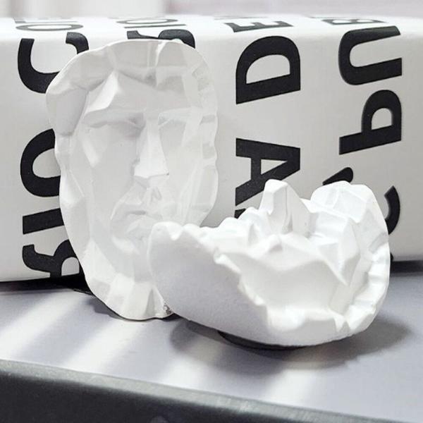 [오늘출발] 얼굴 모형 조각상 미니 자석 루키우스 대각면 석고상 흉상 냉장고 할일 메모 고정 마그넷