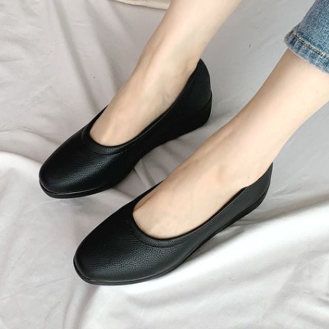 [오늘출발] 여성 웨지힐 어머니구두 숙녀구두 쿠션패드 편한구검정 알바 호텔 여자 예식장