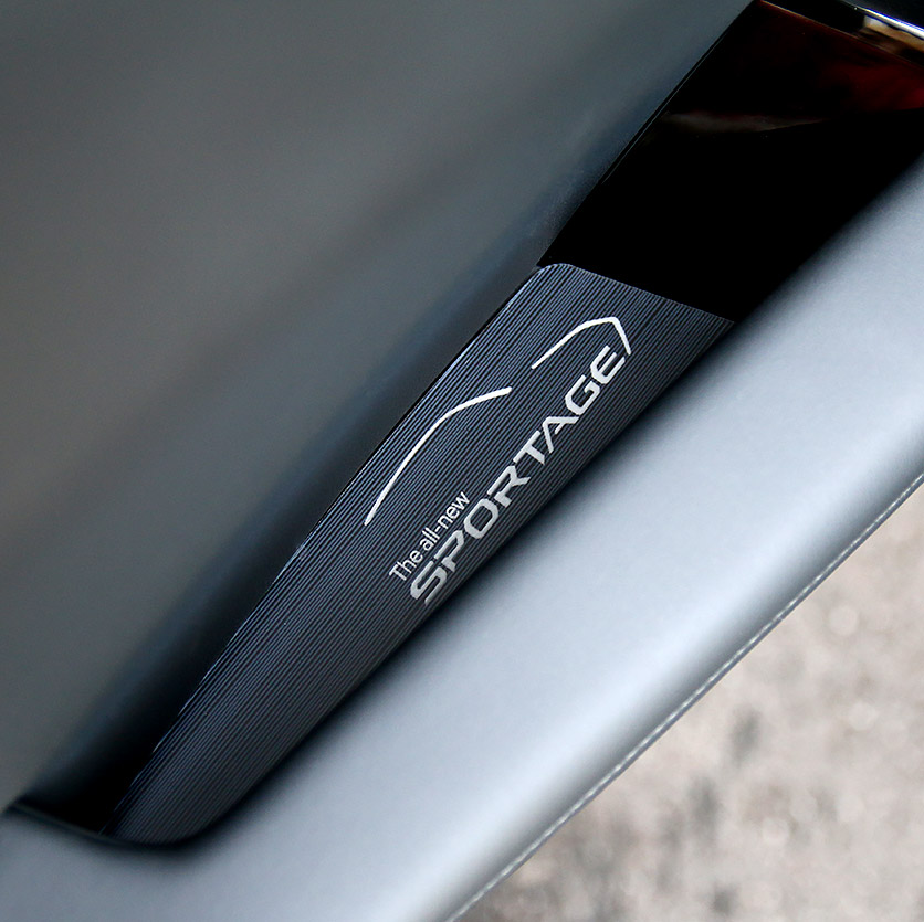 [오늘출발] 포원 디올뉴 스포티지 NQ5 아크릴 도어포켓 플레이트 몰딩