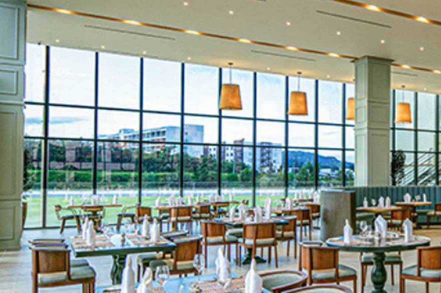 클락 힐튼 선밸리 리조트 올리브 뷔페