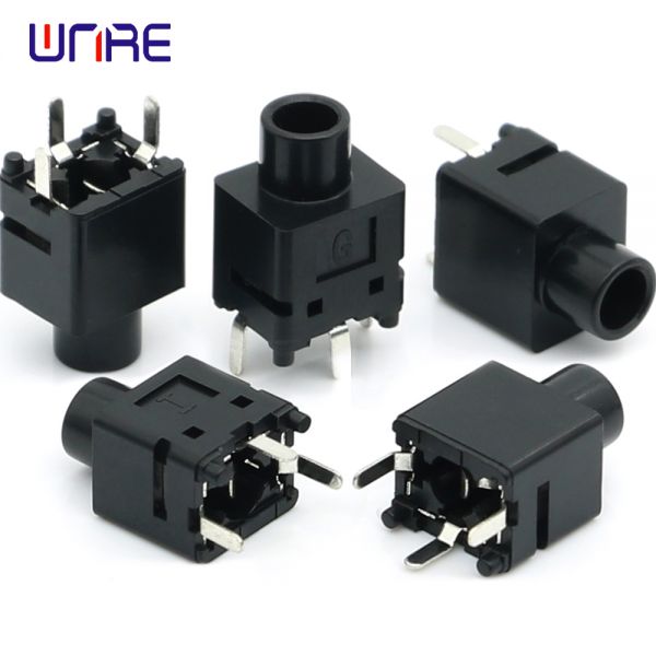 모바일 오디오 인터페이스 헤드폰 잭 전원 콘센트 블랙