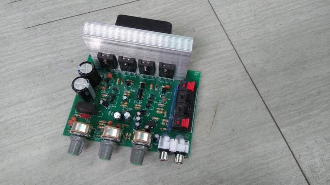 DIY 엔트리 4 튜브 전면 및 후면 통합 대형 파워 앰프 보드 + 4558D 팬 냉각