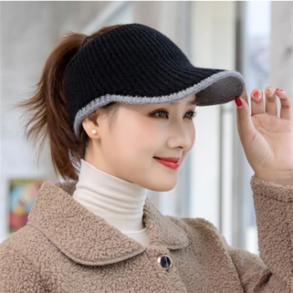 [오늘출발]무료배송 이벤트 마트정 여성용 큐빅 포인트 니트 챙모자 겨울모자