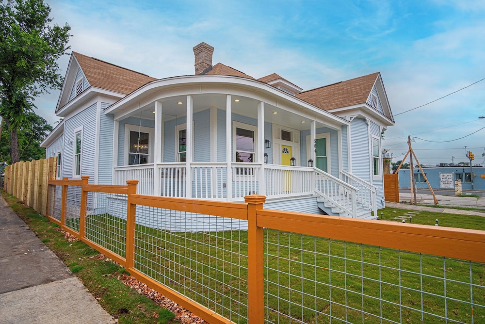 | San Antonio | 다운타운 명소 근처의 트렌디한 역사적인 집