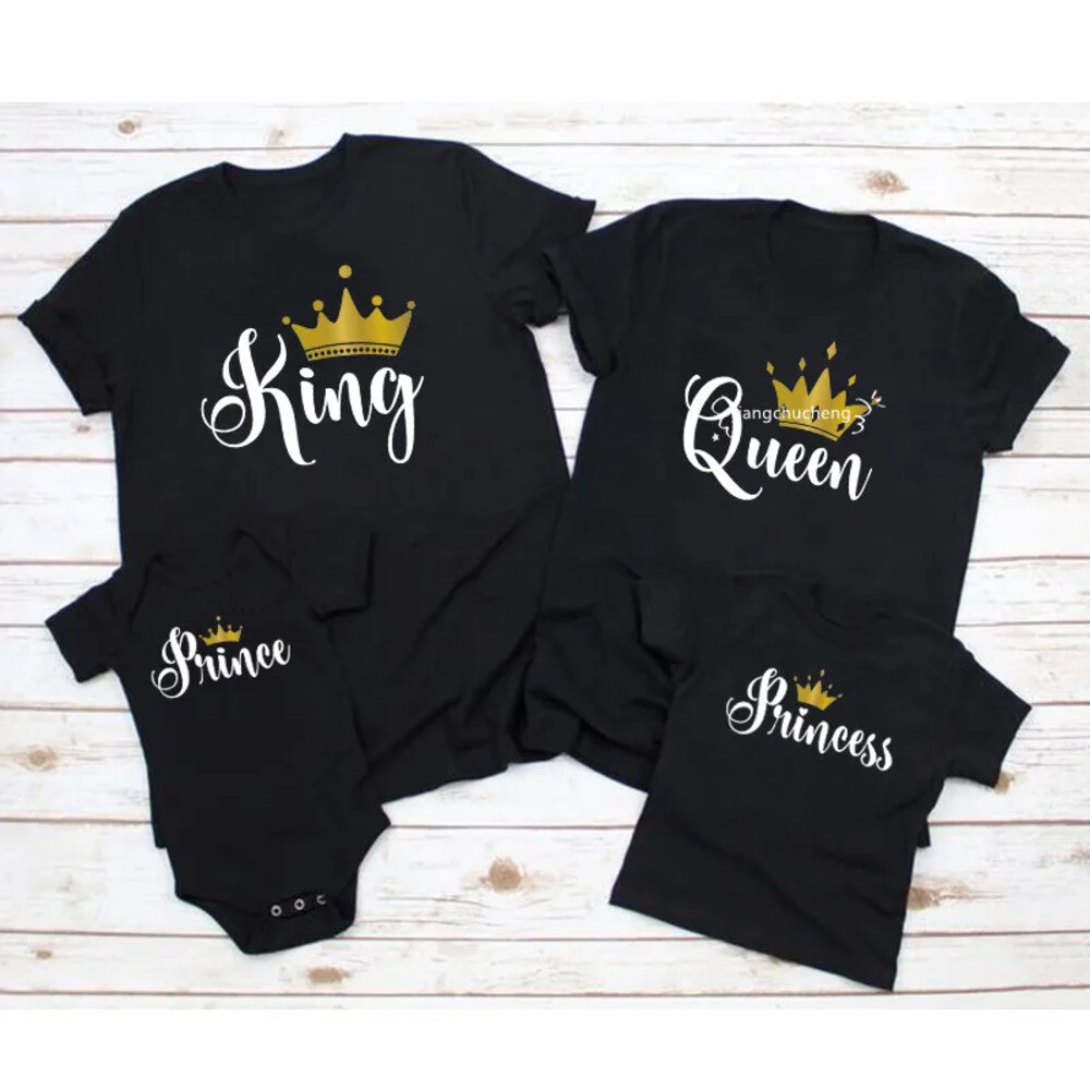 가족티 재밌는 킹 퀸 프린스 프린세스 패밀리 매칭 티셔츠 골드 크라운 프린트 아버지 아들 어머니 딸 셔츠