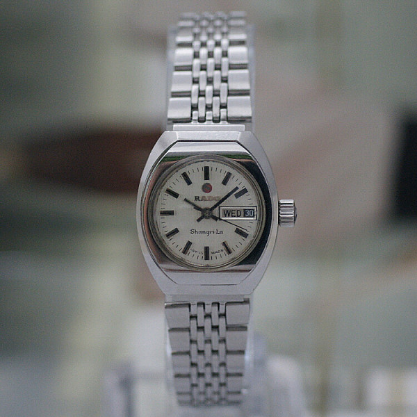[스와치그룹][오늘출발] [중고] 라도 중고시계 RADO SHANGRI-LA 562.7900.4 CAL.604 라도 빈티지 오토매틱 손목시계 여성용