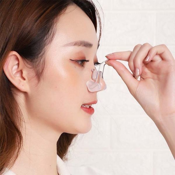 콧볼올리기 복코 콧볼 축소 축소기 코 집게 콧대 높이기 콧구멍 줄이기 코높아지는법 콧구멍작아지는법