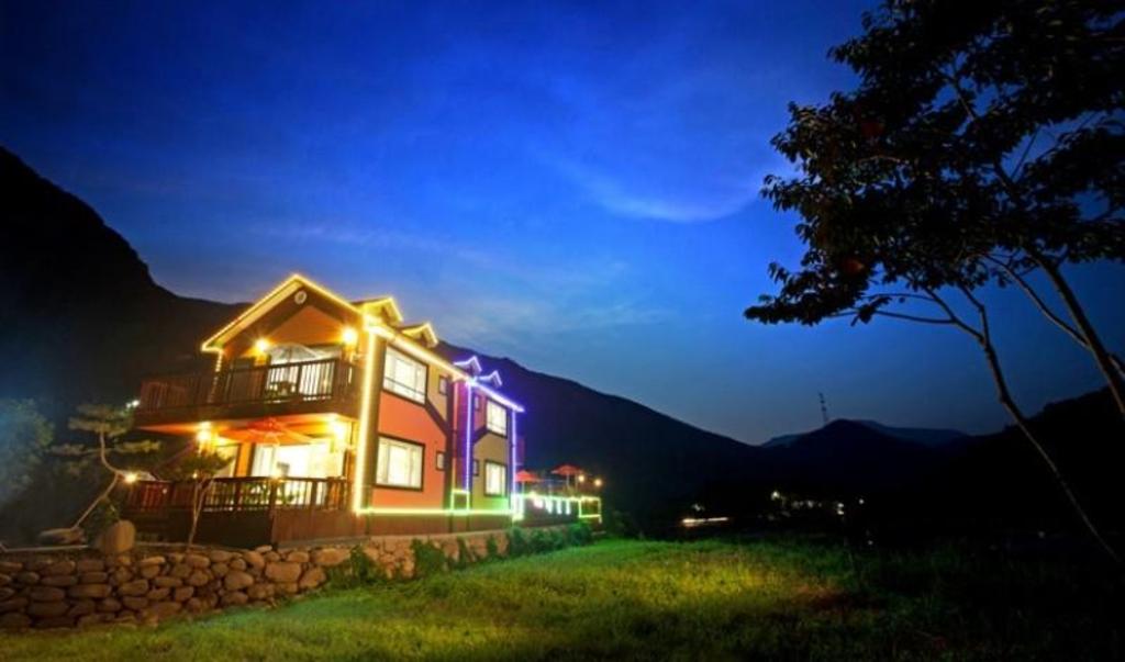 | Yangsan-si | 밀양 아모르스파펜션