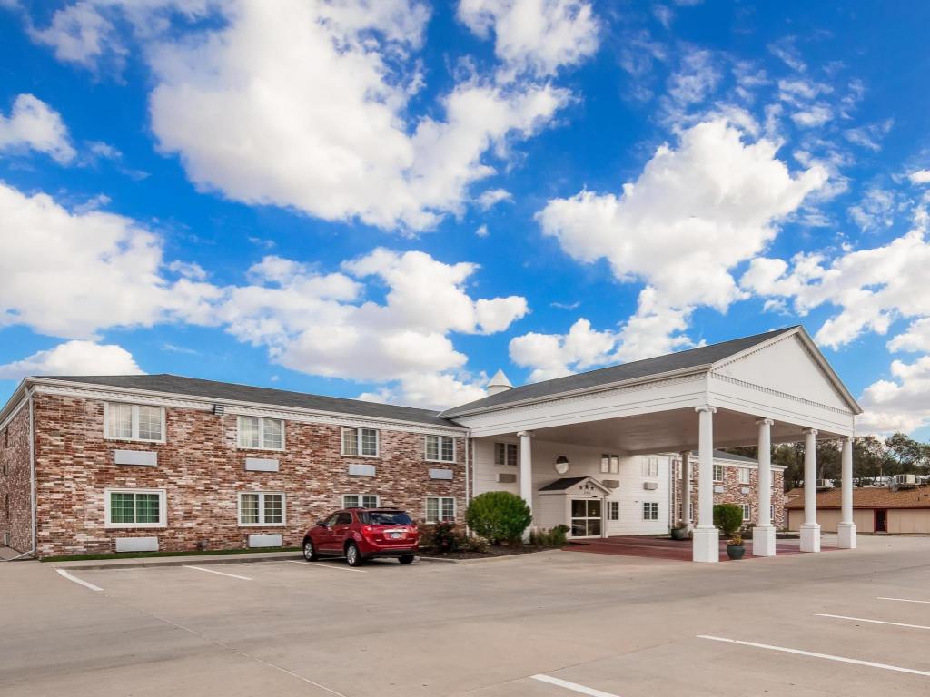 | Bellevue (NE) | Baymont by Wyndham Bellevue/Omaha