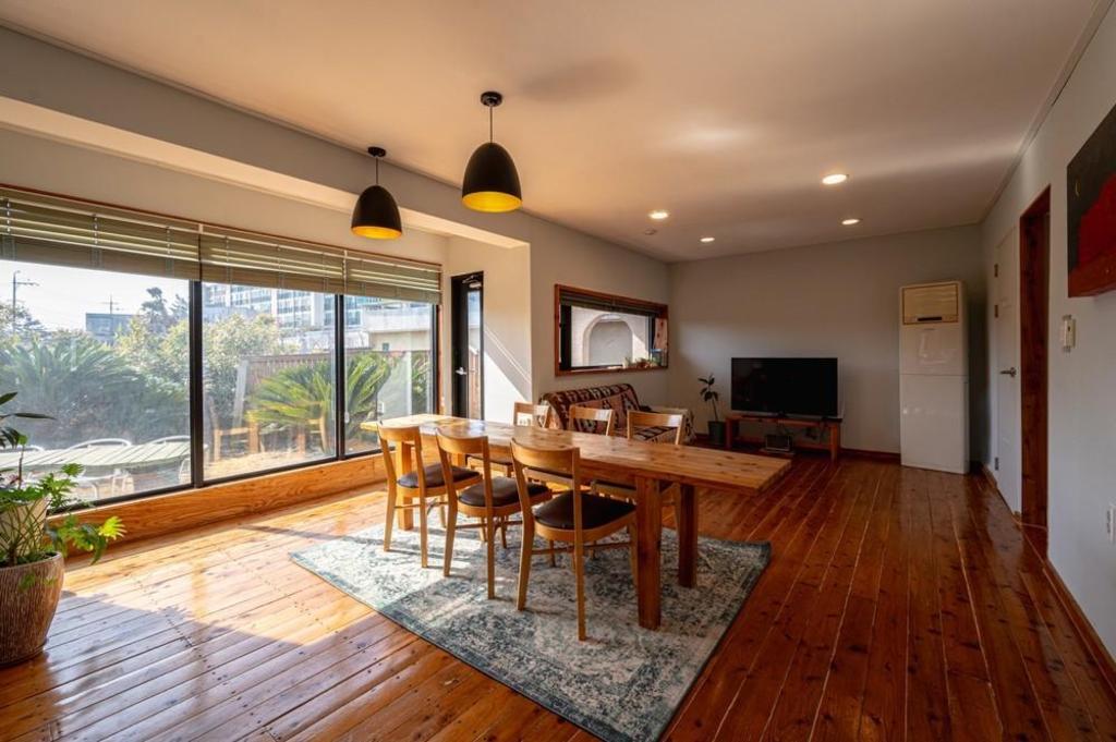 | Jeju | 옵데가 바이 에퀴녹스