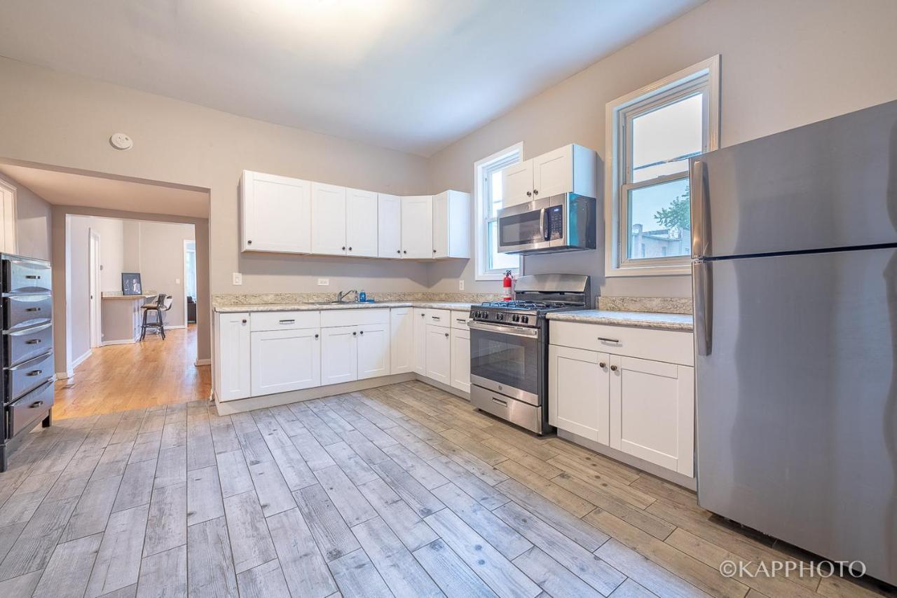 | Chicago (IL) | Wonderful Room Close to Downtown Chicago  Free ...