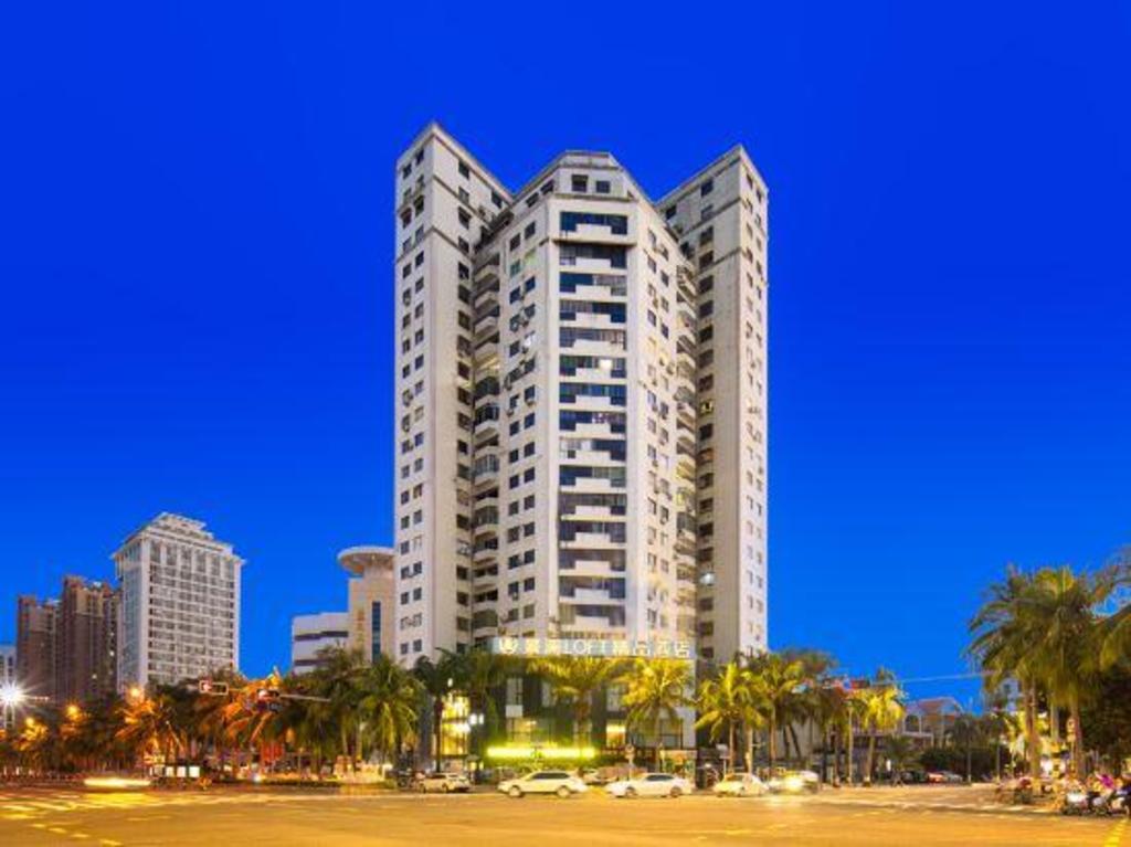 | Haikou | Jinglan LOFT Boutique Hotel (Baishamen Hainan U...