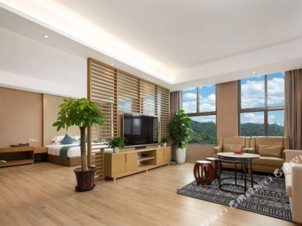 | Chongqing | Hangtian Huajing Wenlan Hotel