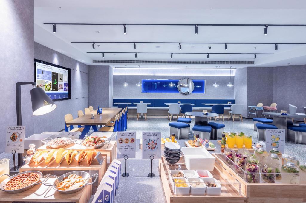 | Fuzhou | Atour Light Hotel Fuzhou Sanfang Qixiang Provin...