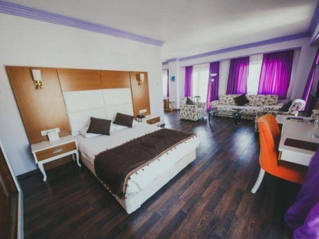 | Nicosia | City Royal  Casino