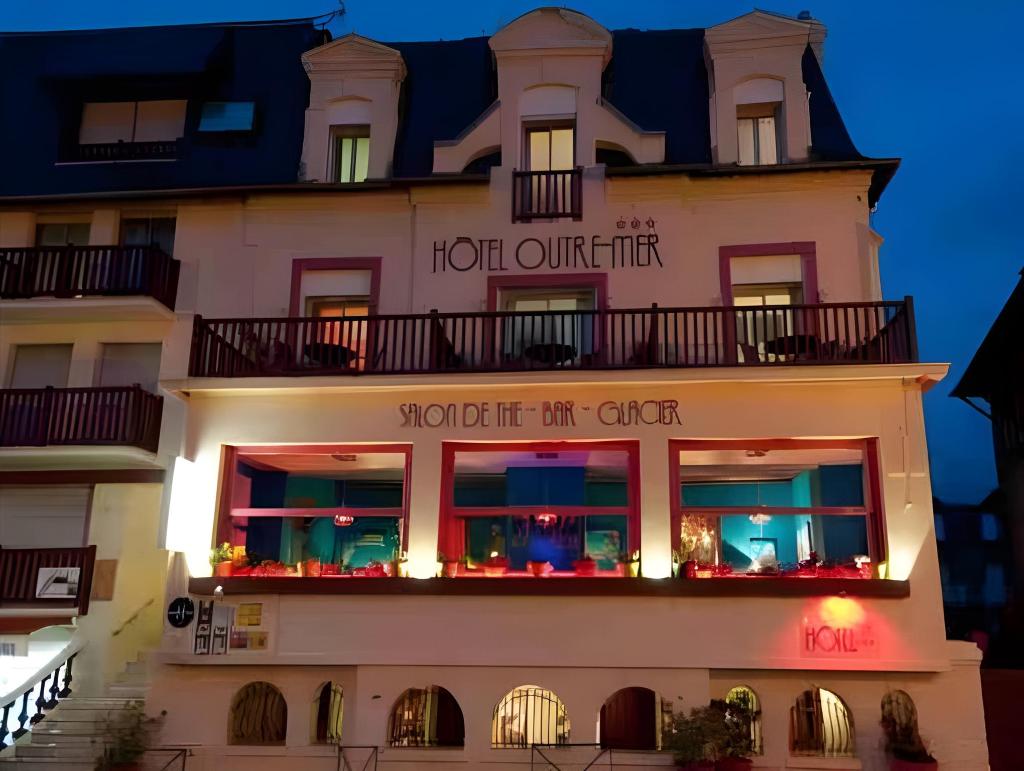 | Villers-sur-Mer | Hotel OutreMer  Villa Le Couchant