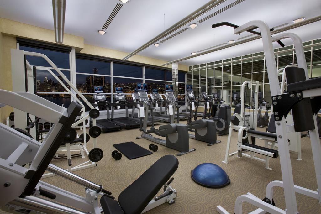 | Windsor (ON) | 시저스 윈저 호텔 앤 카지노